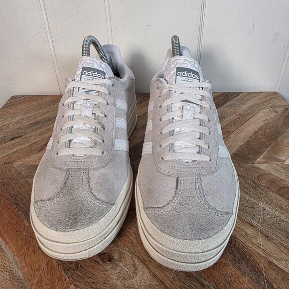 Adidas Women's Gazelle Platform Athletic Shoes - Gray and White TRADE FOR 6.5!!! - Picture 3 of 10